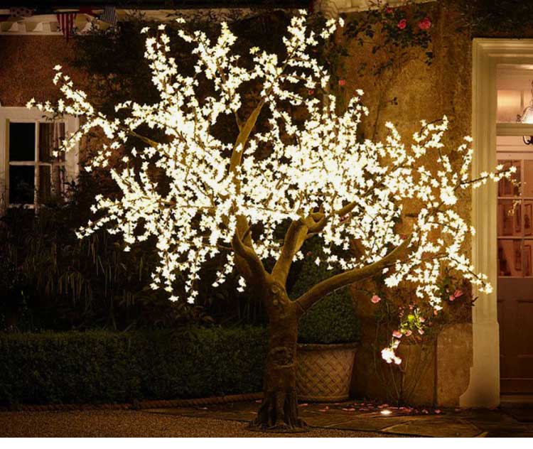 Light Up Tree Lights