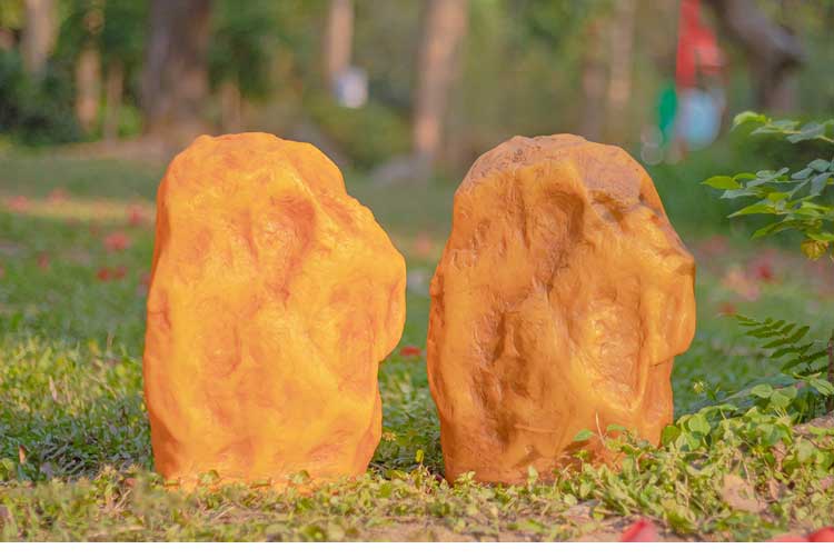 Fiberglass LED Stone Lights: Solar/Municipal Options for Garden & Landscape Decor