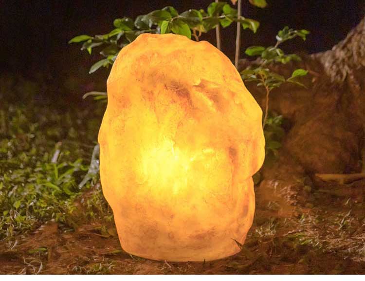 LED Stone Lights for Outdoor Decor
