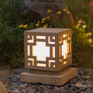Garden Pillar Lamp