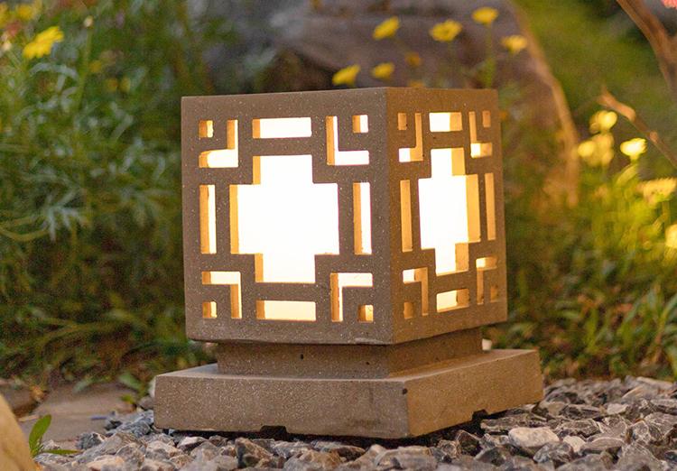 Garden Pillar Lamp